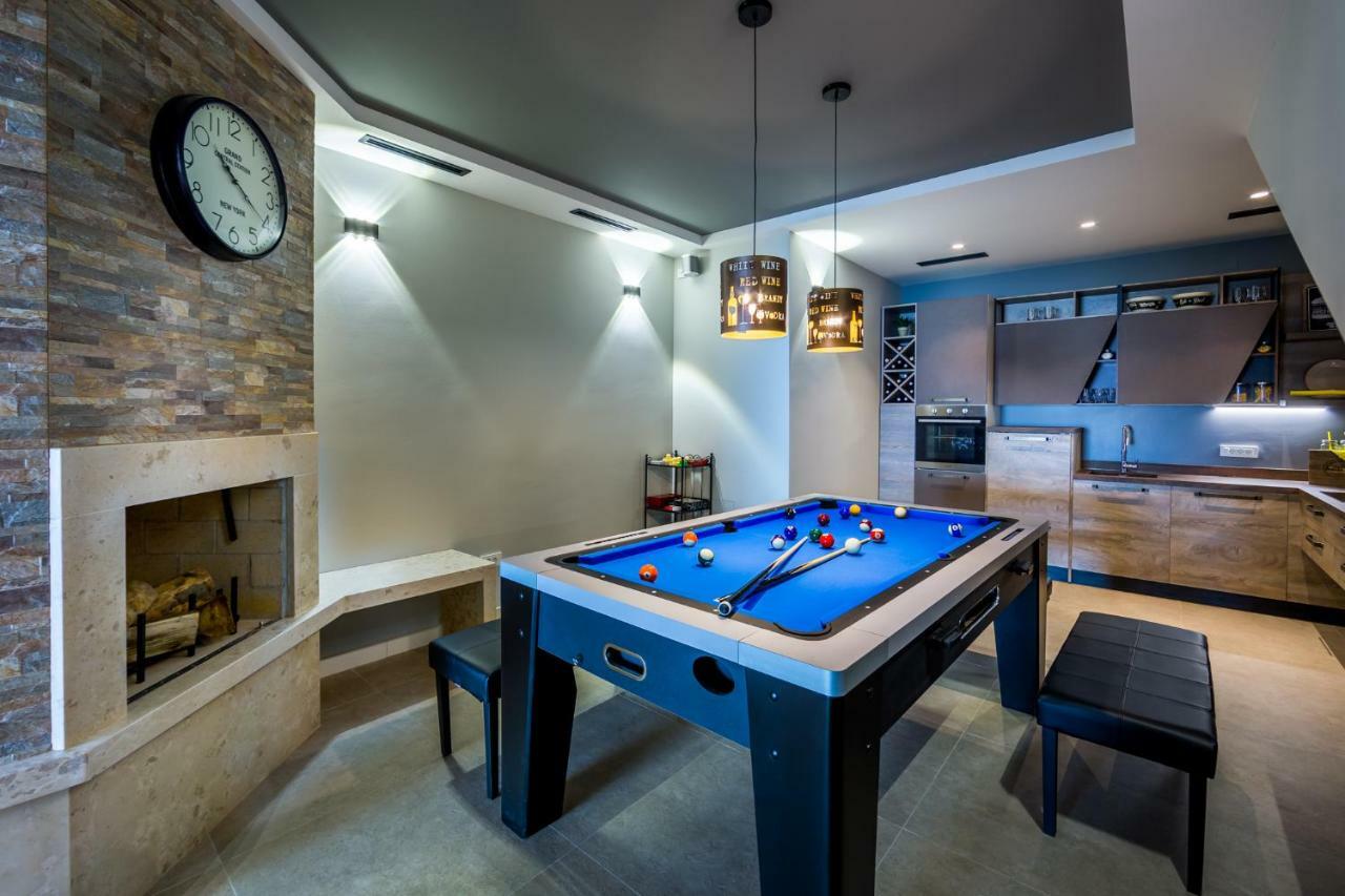 Villa Altavista - Seaview & Relax With Heated Pool & Minigolf Opatija Exterior foto